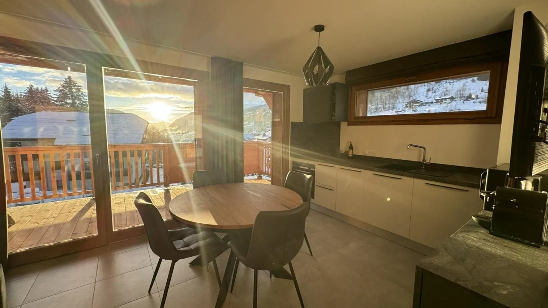 Apartment Les Gets: Appartement Cosy, Garage Prive, Wi-Fi, Linge Inclus - Fr-1-671-256