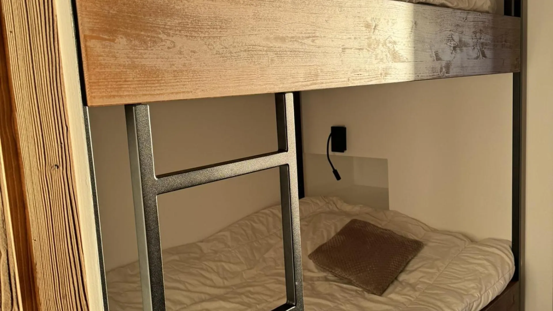 Apartment Les Gets: Appartement Cosy, Garage Prive, Wi-Fi, Linge Inclus - Fr-1-671-256
